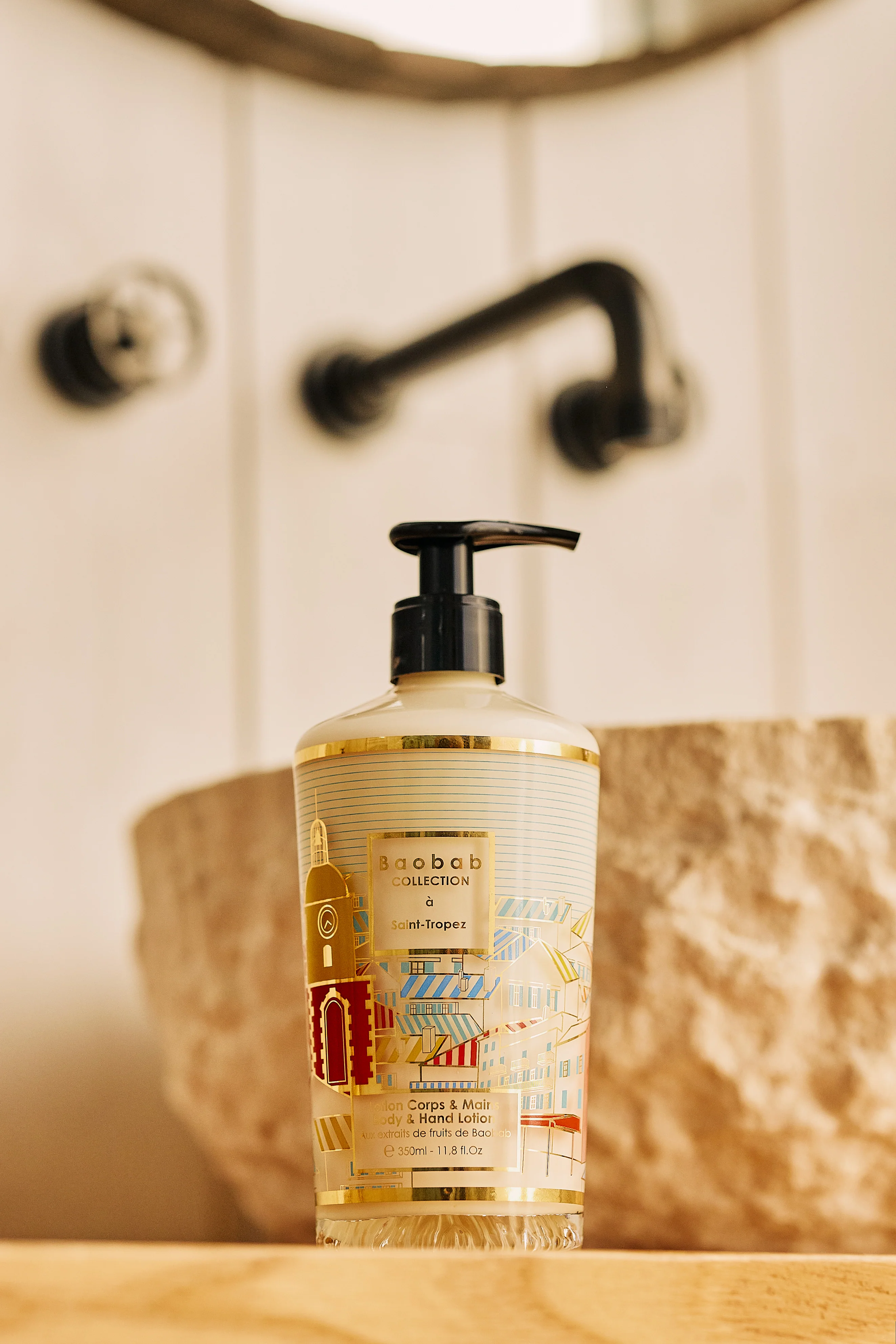 BODY & HAND LOTION A SAINT-TROPEZ - Image 2