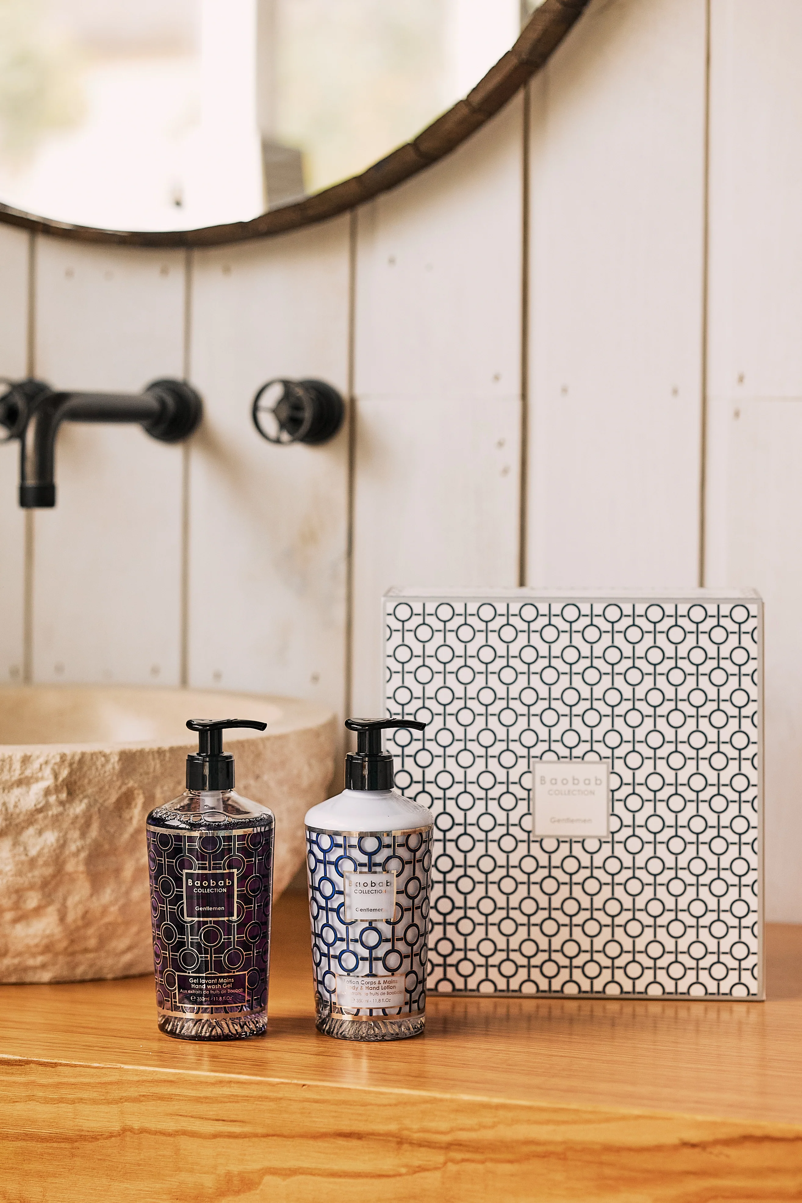 GIFT BOX GENTLEMEN BODY & HAND LOTION AND HAND WASH GEL - Image 2